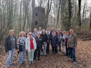 Spaziergang durch den Märchenwald in der Mittagspause